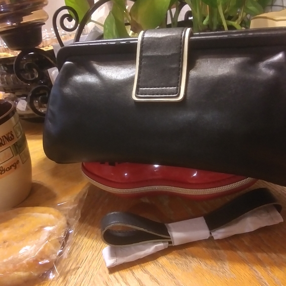 BAG - Picture 4 of 4